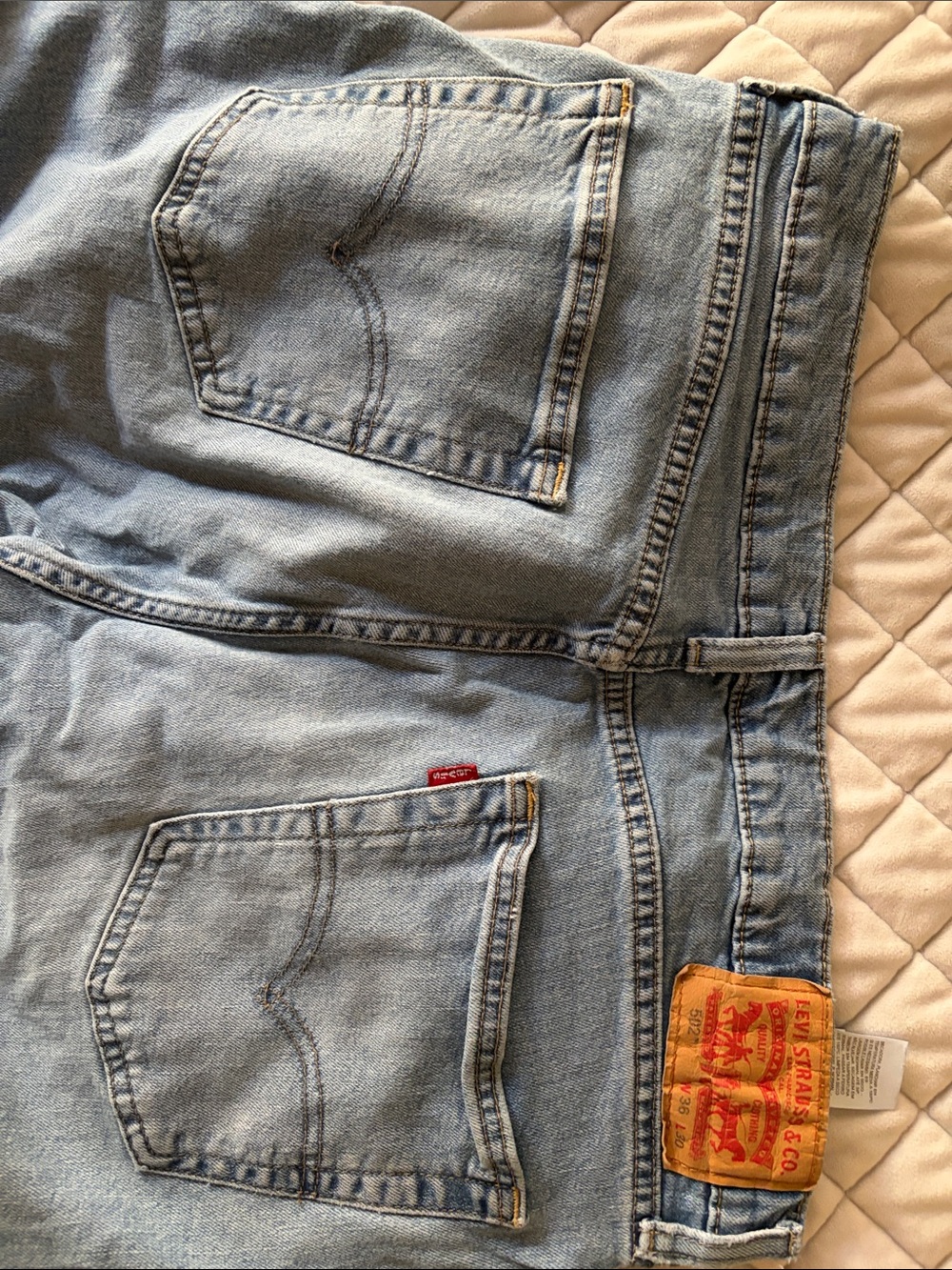 Levi's Men’s Light Wash Relaxed Fit Jeans - Classic Back Pocket Detail